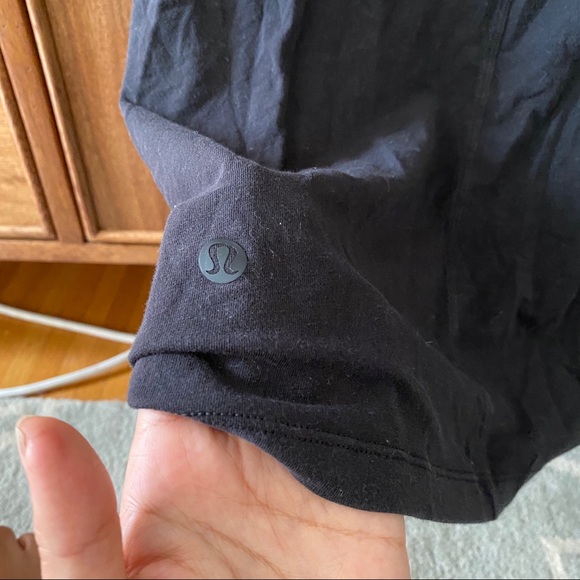 EUC Lululemon Tie Knot Crop Top - Picture 3 of 5